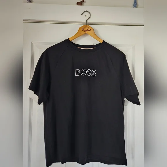 BOSS Men's Black Logo Crewneck T-Shirt - Picture 2 of 10